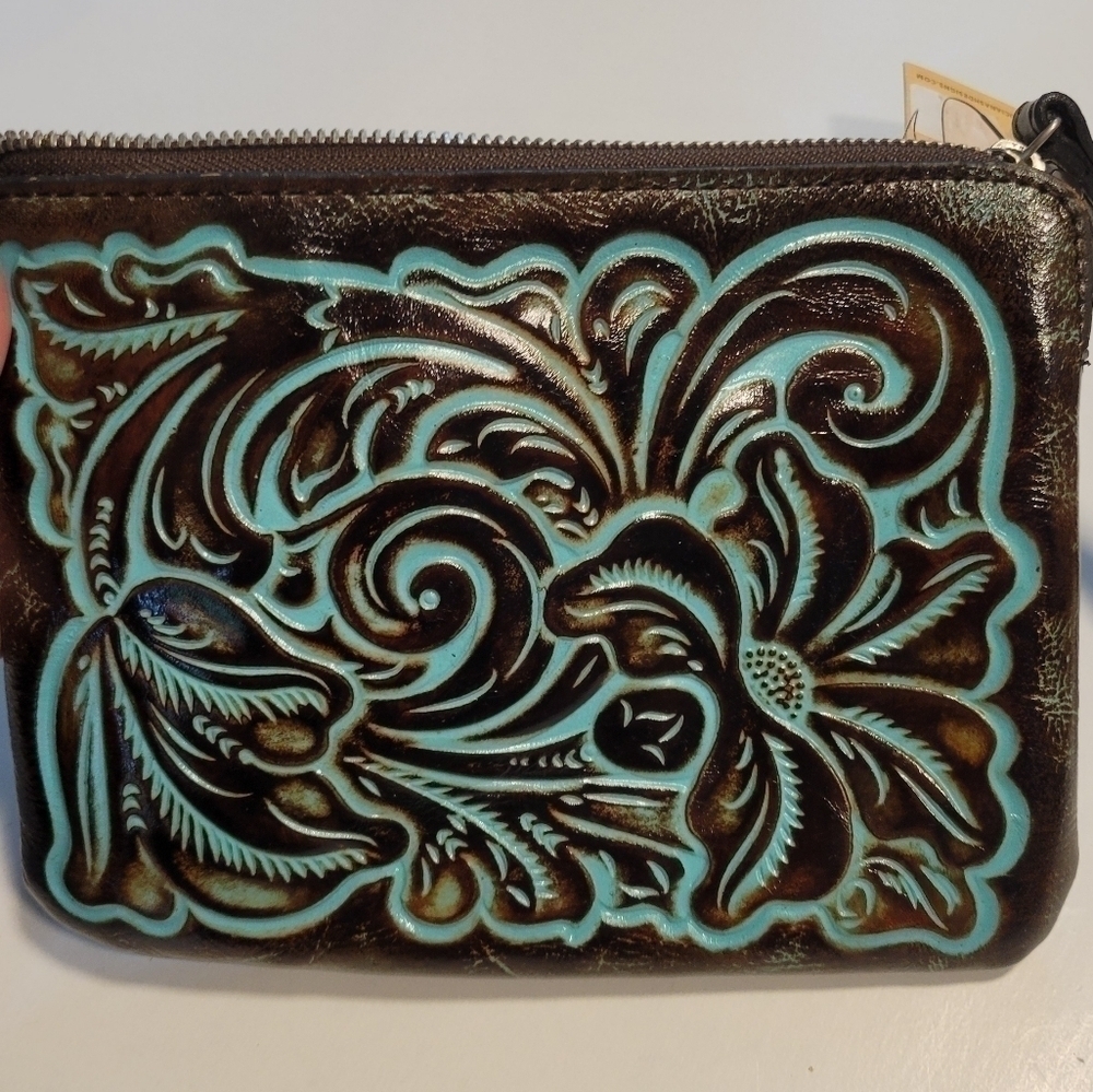Patricia Nash NWT Cassini Wristlet Cluch. - Picture 2 of 14